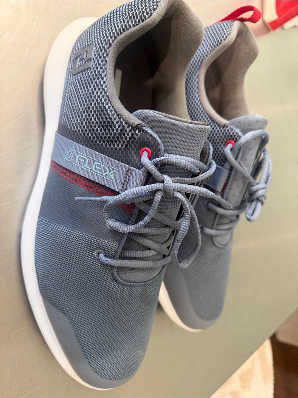 FootJoy Gray FLEX Athletic Lace-Up GOLF SHOES with Red Pull Tab